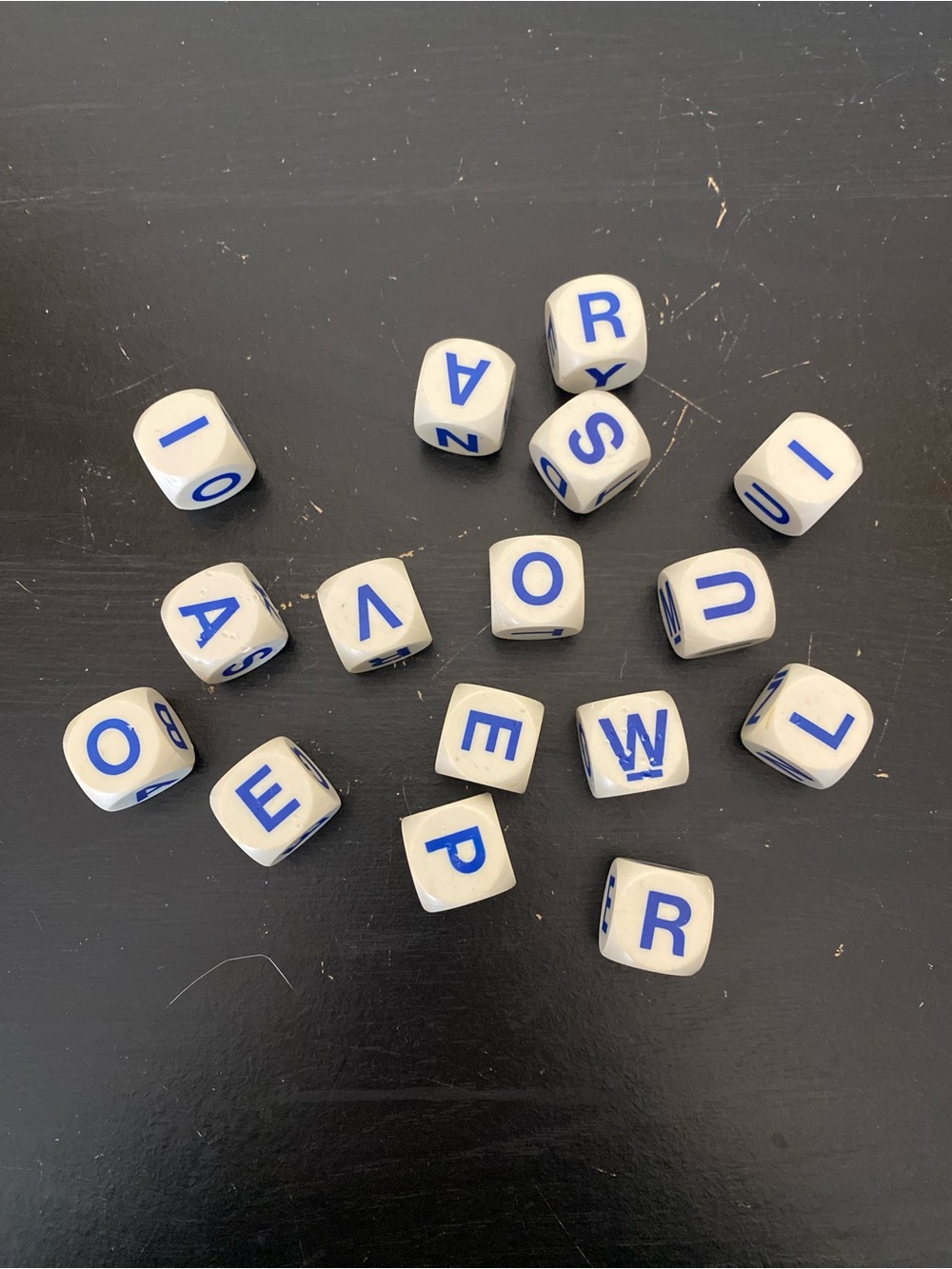 Vintage 1992 Boggle 16 Letter Cube White & Blue Replacement Board Game Pieces